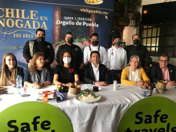 Con ruta gastronómica del Chile en Nogada restaurantes locales incrementarán 10% sus ventas