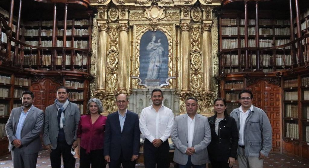 Equipo de Eduardo Rivera Pérez intercambia experiencias con alcaldes de Ecuador