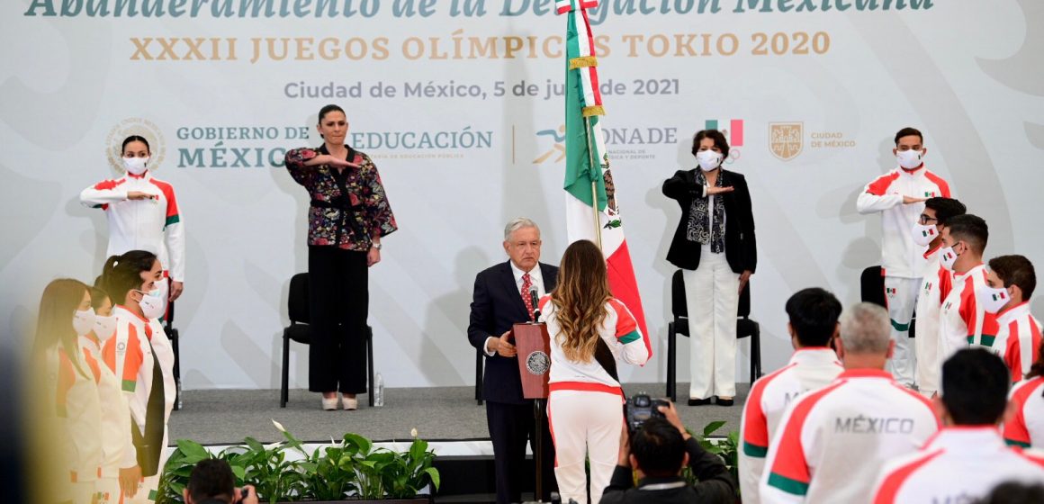 Presidente de México abanderó a la delegación que participará en Tokio 2020