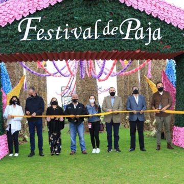 Espectacular Festival de la Paja en Atlixco