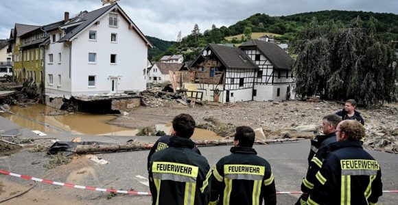 Inundaciones dejan al menos 103 personas muertas en Alemania