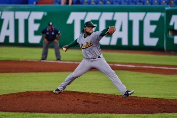 Los Pericos visitarán a los Mariachis en serie de mitad de semana