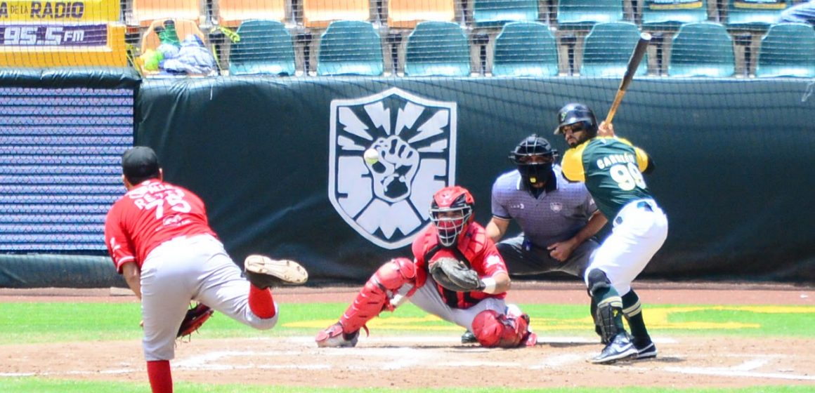 El Águila de Veracruz rescató el tercer juego de la serie en el Hermanos Serdán