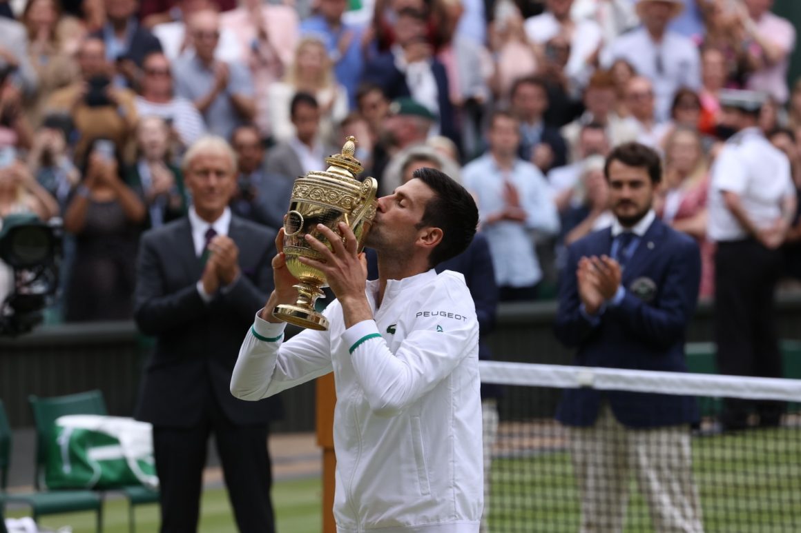 Novak Djokovic Campeón en Wimbledon y gana su título 20 de Grand Slam Carlos Martin Huerta Novak Djokovic Campeón en Wimbledon y gana su título 20 de Grand Slam Carlos Martin Huerta