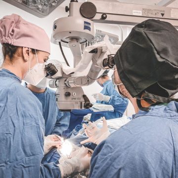 La UMAE El Hospital de Especialidades “San José” reactivó los trasplantes de córnea con los protocolos de seguridad
