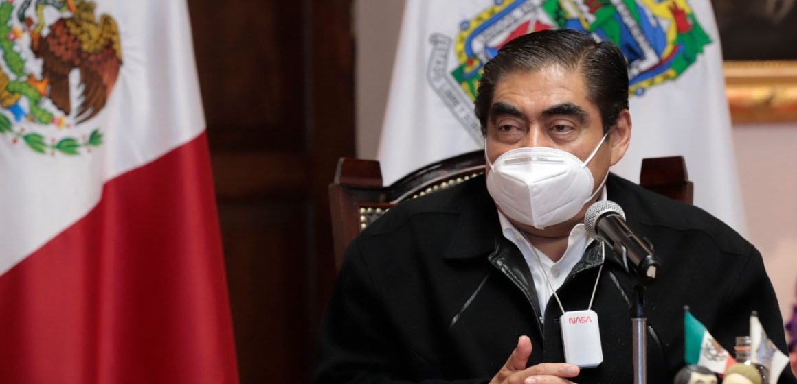En Puebla no hay rezago en la aplicación de vacunas contra el COVID: Barbosa