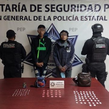 En Cuautlancingo, Policía Estatal detiene a dos presuntos distribuidores de droga