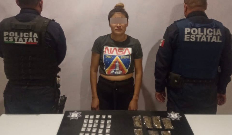 Detiene Policía Estatal a “Marichuy”, presunta narcomenudista de Altepexi
