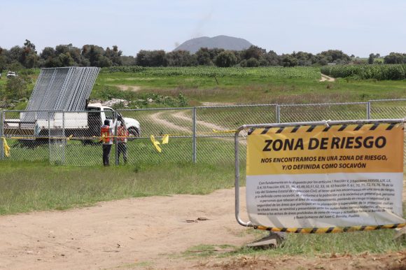 Inicia Infraestructura delimitación del socavón en Zacatepec