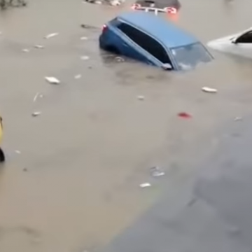 (VIDEO) Inundación en metro de Zhengzhou deja 12 muertos