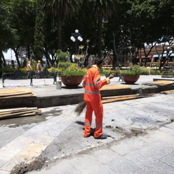 Reabren zócalo de Puebla tres meses después de obras inconclusas