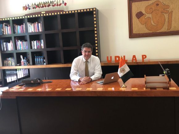 Designa nuevo patronato UDLAP a Armando Ríos Piter
