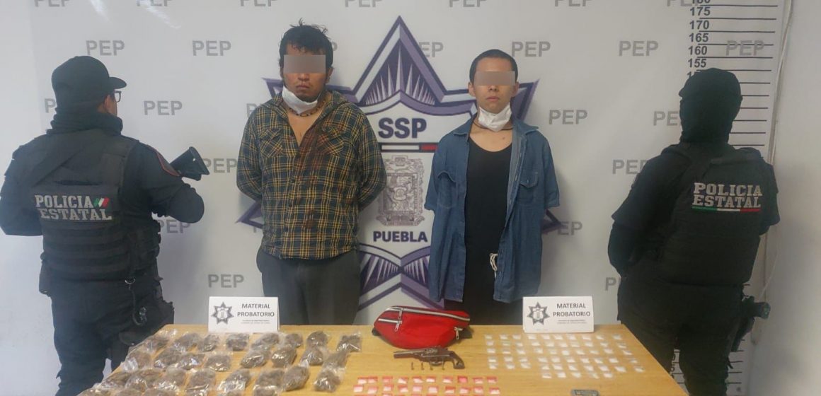 Captura Policía Estatal a dos presuntos vendedores de droga en Tehuacán