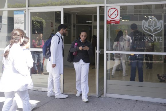 Inicia reconversión hospitalaria por aumento en contagios por la COVID-19