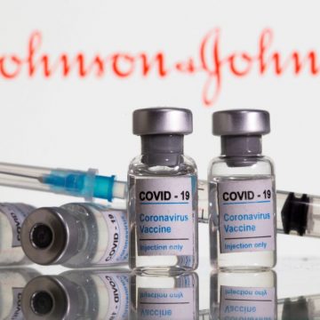 Asegura Johnson & Johnson que su dosis contra Covid neutraliza la variante Delta