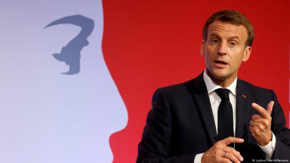 Se encuentra Macron, entre los posibles objetivos del espionaje con ‘Pegasus’