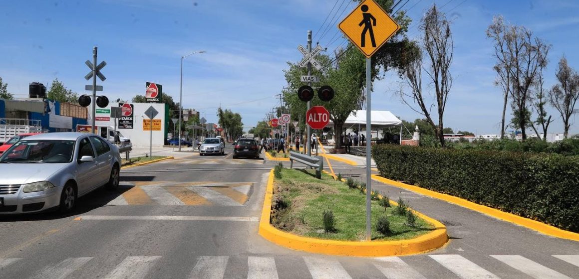 Ayuntamiento de Puebla rehabilita entrada principal a San Felipe Hueyotlipan