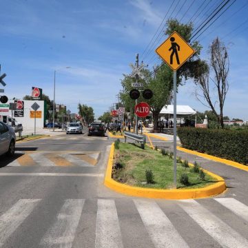 Ayuntamiento de Puebla rehabilita entrada principal a San Felipe Hueyotlipan