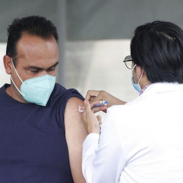 Para la vacunación de Puebla capital se aplicarán 450 mil dosis para primeras y segundas dosis: Salud