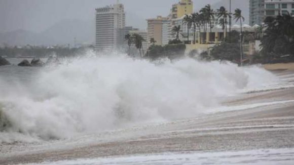 Huracán Nora circulará cerca de las costas de Jalisco