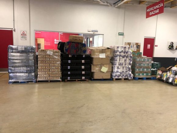 Entrega Arquidiócesis de Puebla víveres a damnificados del huracán Grace en la Sierra Norte