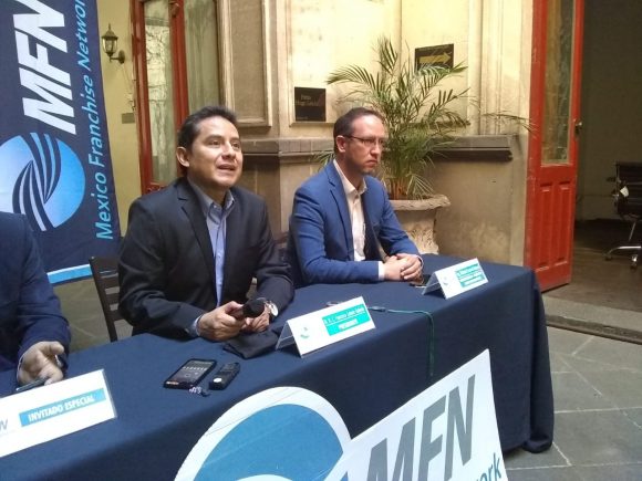 Dueños de franquicias califican de “complejo” regreso a clases presenciales