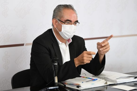 En agosto, índice de positividad de COVID alcanzó 53.57 %: Salud