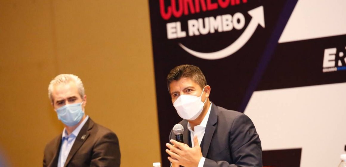 Eduardo Rivera Pérez agrupa sectores sociales en segunda sesión plenaria de la comisión permanente por Puebla