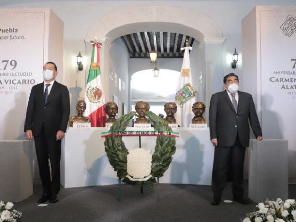 Preside MBH Ceremonia Conmemorativa por Aniversarios Luctuosos de Carmen Serdán y Leona Vicario