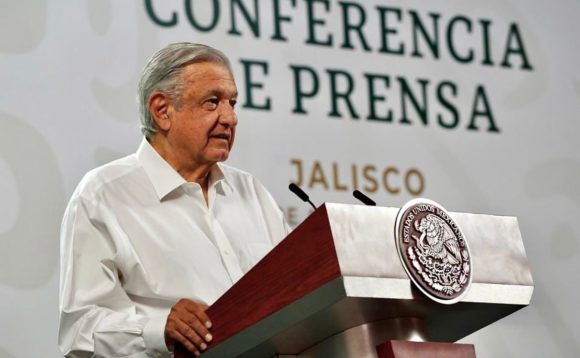 (VIDEO)“Estoy contento por la consulta de ayer, fue un triunfo”: AMLO