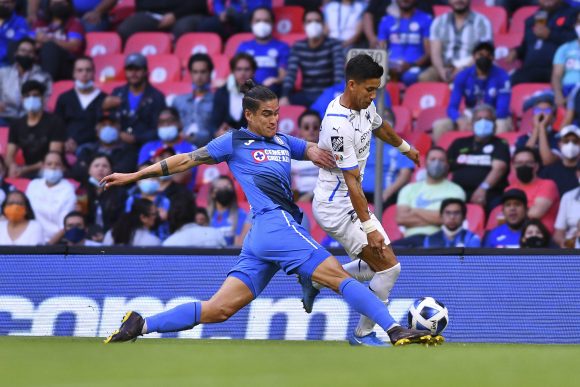 El Monterrey rescató el empate en su visita al Cruz Azul