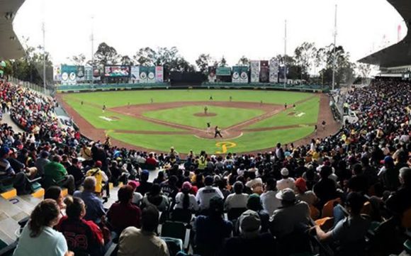 Los Pericos recibieron reconocimiento por campaña “Devolviendo el amor al juego”