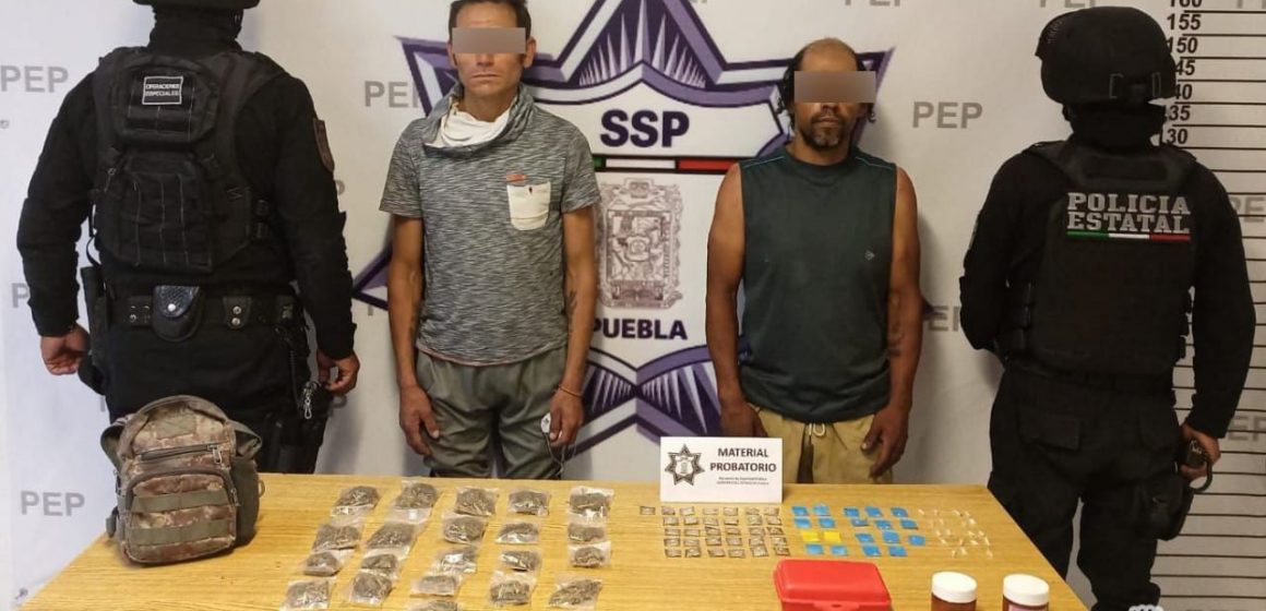 Policía Estatal detiene a dos presuntos narcovendedores