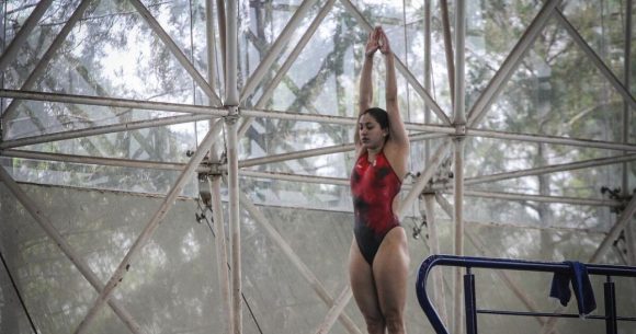 La clavadista Carolina Mendoza regresa a los entrenamientos tras su cuarto lugar en Tokio 2020