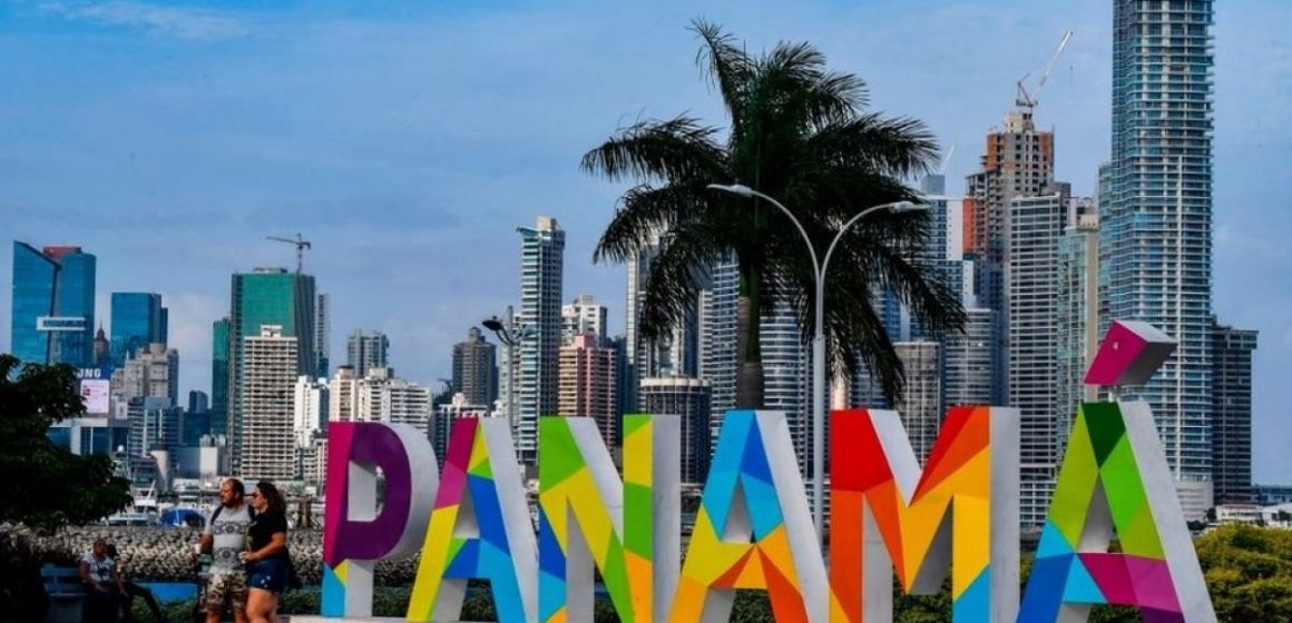 Panamá por Alejandro Cañedo