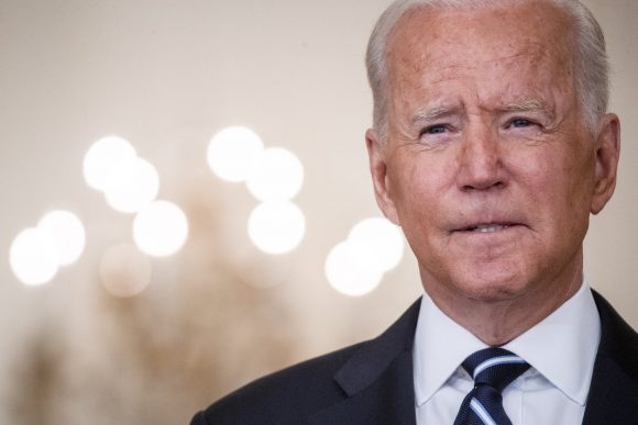 Extirpan a Biden un pólipo benigno pero precanceroso en el colon