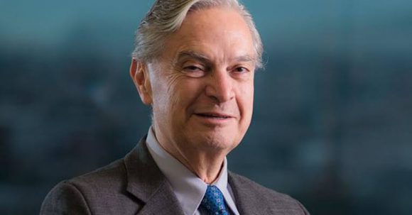 Luis Ernesto Derbez pidió licencia como rector de la UDLAP, enfrentará proceso legal