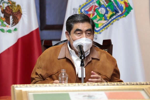 Anuncia Barbosa rehabilitación de 745 km de vialidades