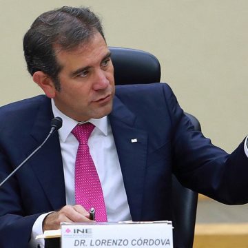 Lorenzo Córdova recibirá un millón 934 mil pesos de compensación: INE