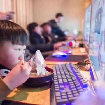 China limita uso videojuegos a 3 horas ¡por semana!