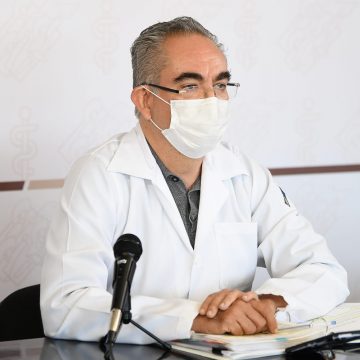 Vacunará Salud a 725 docentes contra la COVID-19