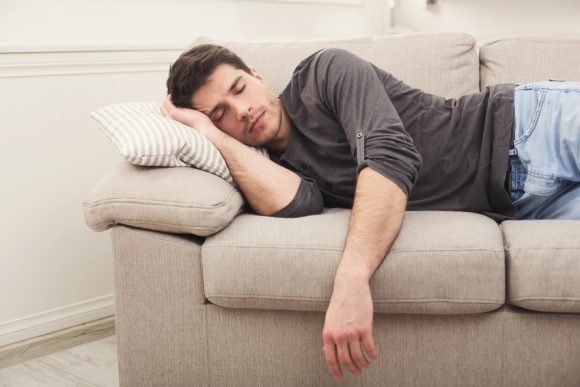 ¿La siesta es realmente buena para la salud?