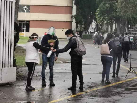 0fbcfcb5-f3c6-43ad-ad7b-2befc58d1eae Aclara gobernador que caso Covid en el CENHCH es sospechoso, se aplicó protocolo