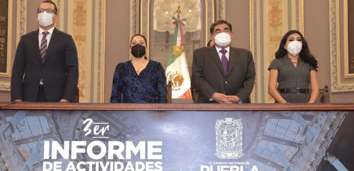 LX Legislatura garantizó la vida institucional y pública de Puebla: Barbosa