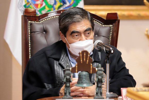 65454648975768978756478754646589132987613276545646539787685 Ante posibles casos de COVID en escuelas; Gobierno estatal actuará con transparencia y responsabilidad: Barbosa