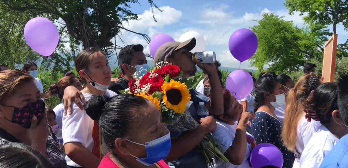 ¡Justicia para Florecita Santos! Dan último adiós en Atencingo
