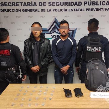 Presuntos narcomenudistas de Xanenetla son detenidos por la Policía Estatal