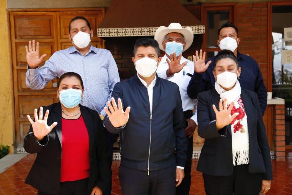 Eduardo Rivera Pérez se reúne con alcaldes electos y dirigencia de Compromiso por Puebla