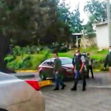 Balacera entre policías y delincuentes deja un ladrón abatido, 4 detenidos y agente herido en Tlaltenango