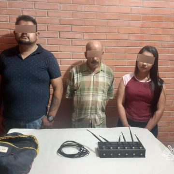 Policía Estatal detiene a presuntos ladrones de vehículos en Venustiano Carranza